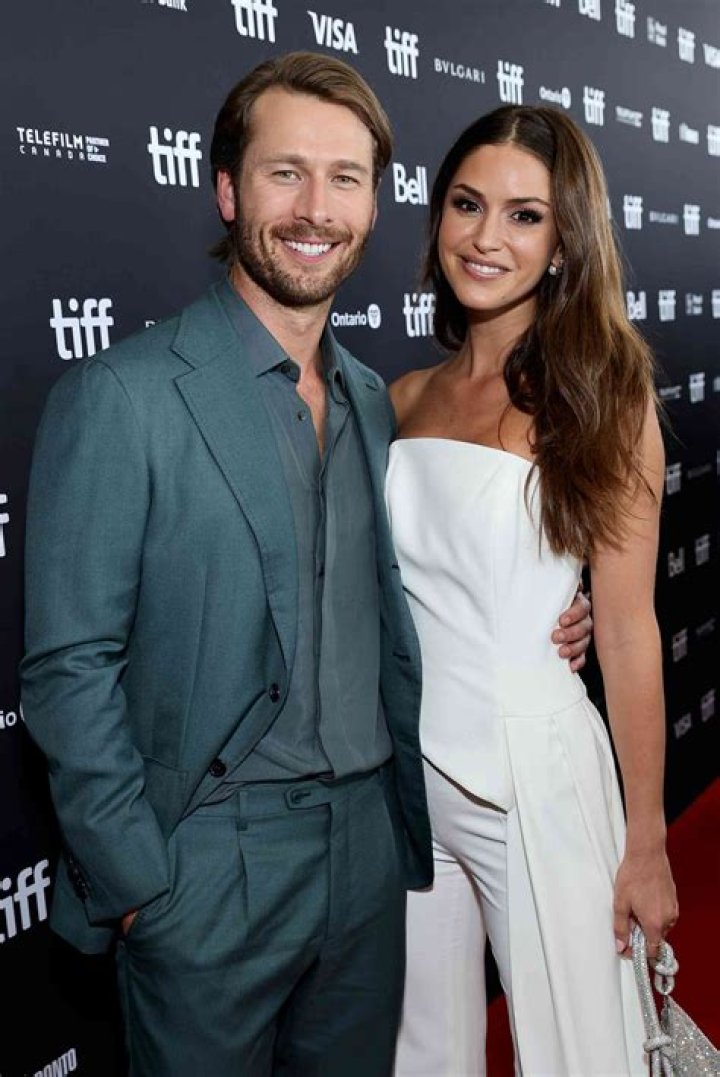 Did Glen Powell And Gigi Paris Date? Uncovering Their Relationship Status