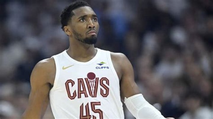 Donovan Mitchell Bio, Age, Height, Career, Net Worth, Family