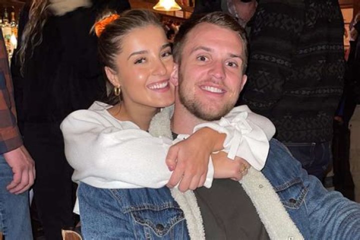 Jake Browning Girlfriend: Who is Jake Browning Dating?