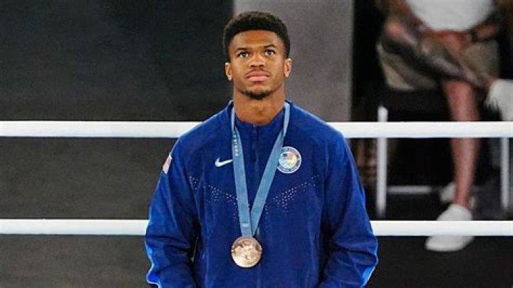 Shakur Stevenson Net Worth, Bio, Age, Weight, Records