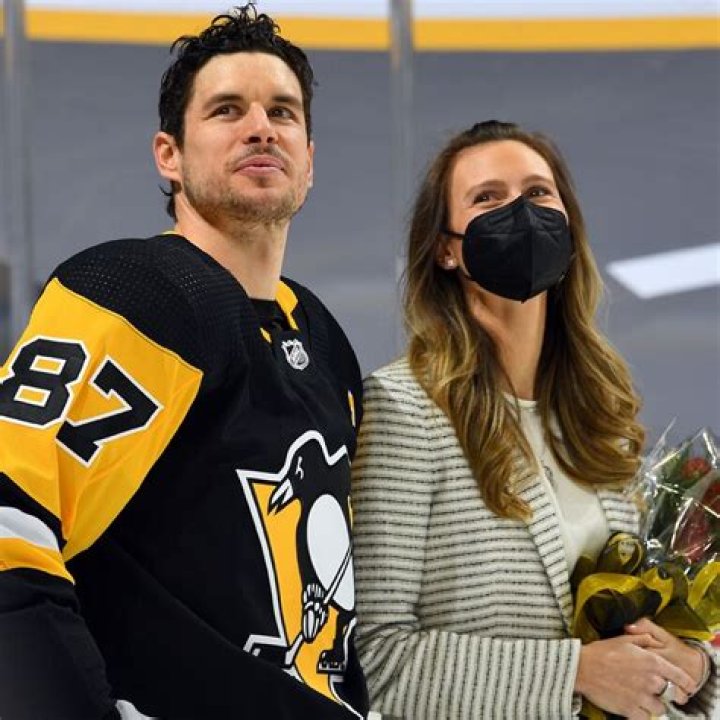 Sidney Crosby Wife: Meet Kathy Leutner