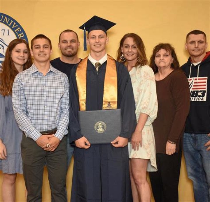 Tyson Bagent Bio, Age, Height, Career, Net Worth, Family & More