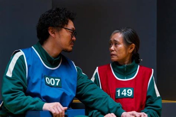 Who Is Kang Ae Sim's Husband And Children?