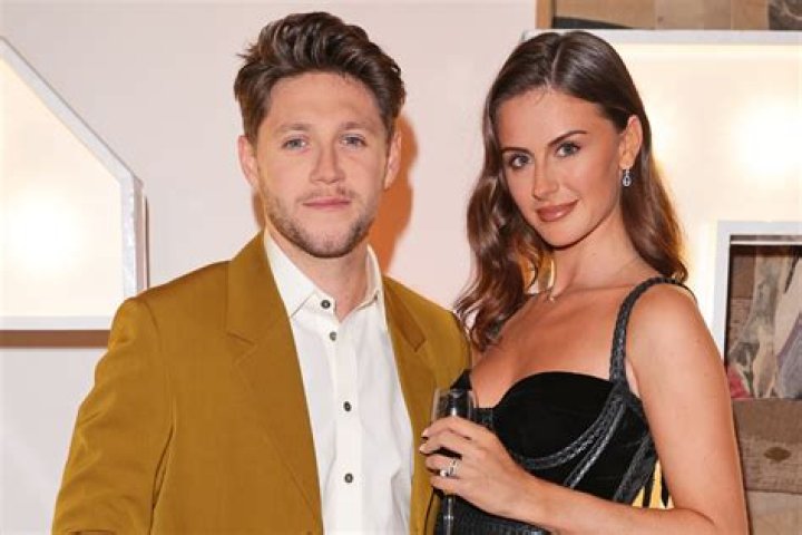 Who is Niall Horan Girlfriend, Is Niall Horan dating?